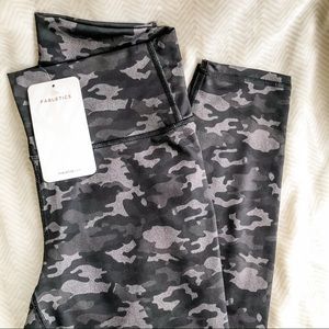 NWT Fabletics Camo 7/8 high rise workout legging